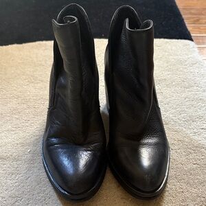 Dolce Vita Black Leather Ankle Booties